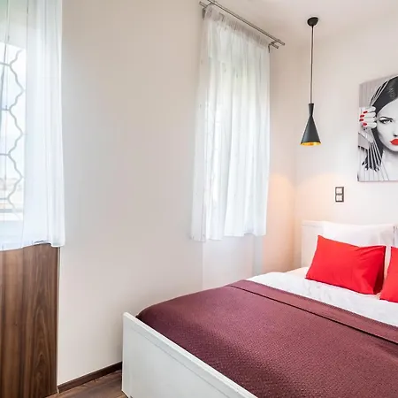 Two Bedroom In Jewish Quarter 아파트 *